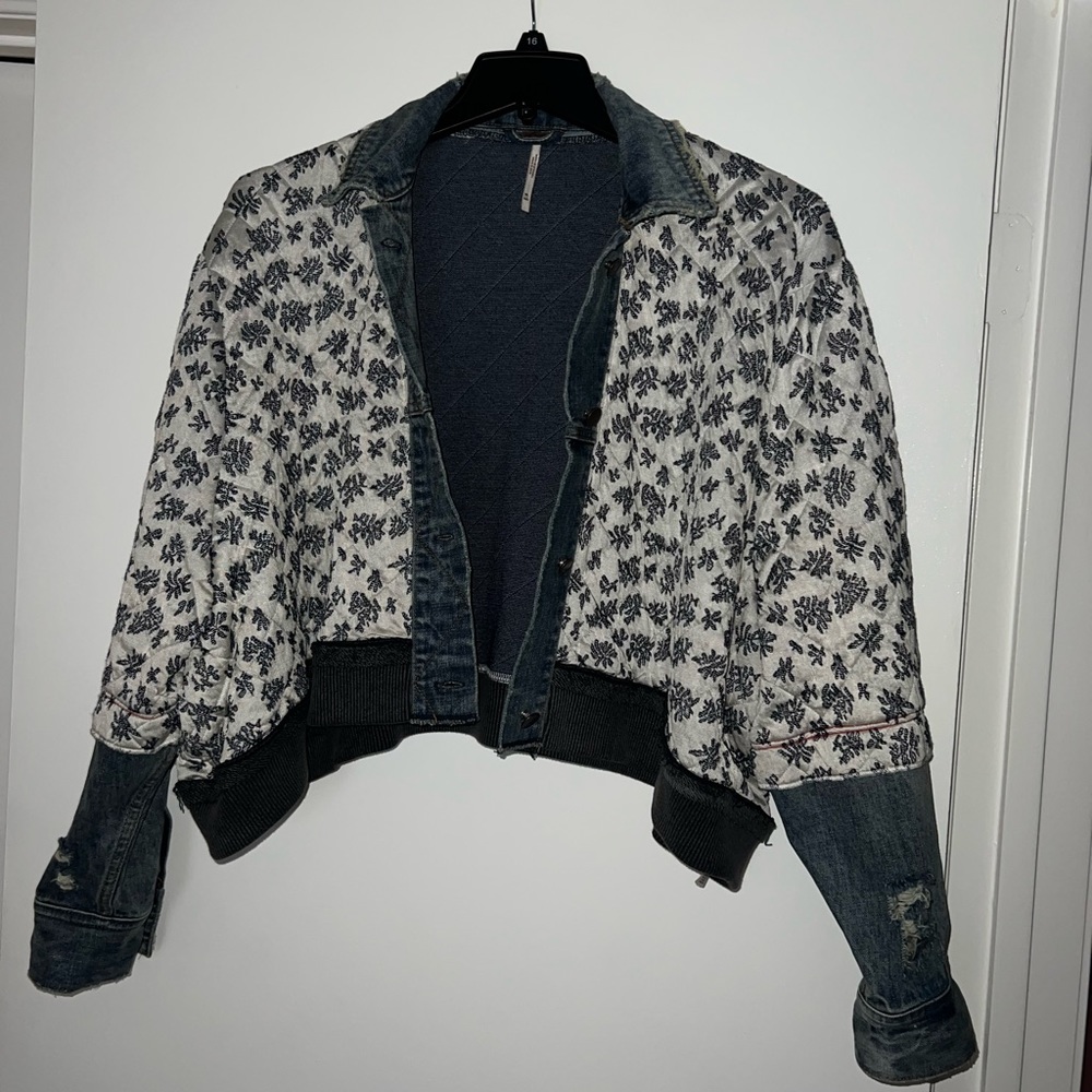 Free People Ditsy Daisy Denim Jacket (Size M/L)